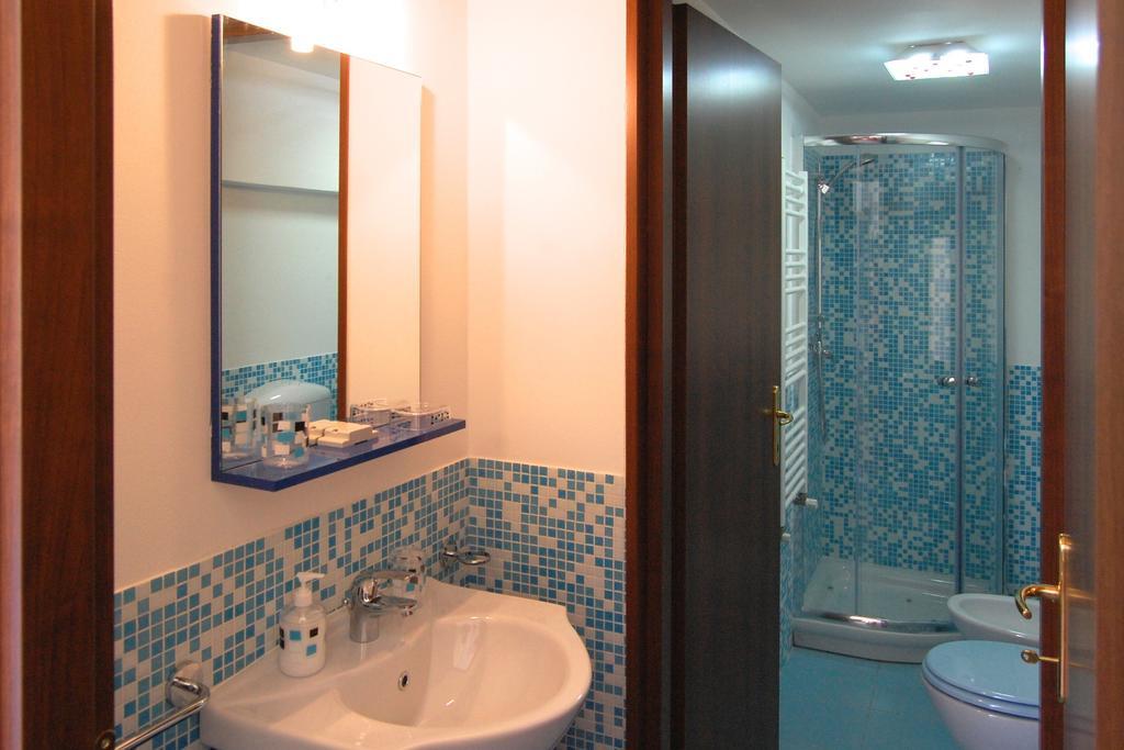Old Time Lido Hotel Lido di Camaiore Room photo